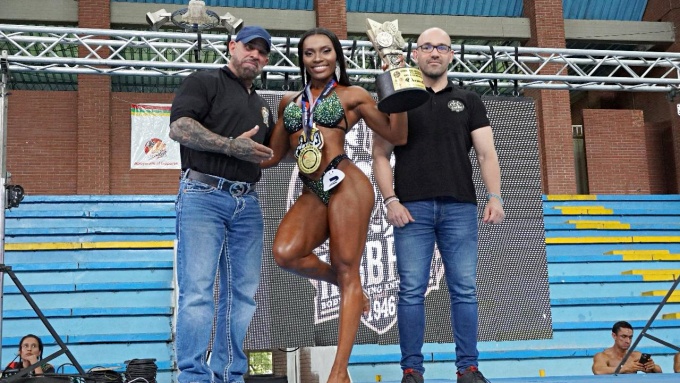 Bryana Johnson wins her first international bodybuilding title in Neiva Hulia, Colombia on November 15, 2025.
