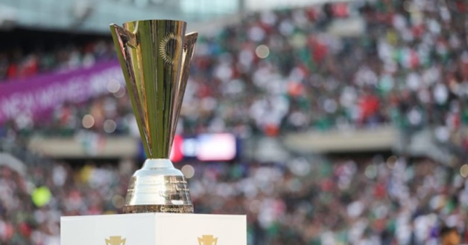 The Scotiabank CONCACAF Champions League trophy